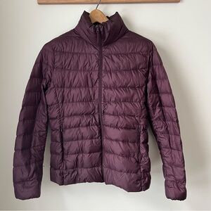 Uniqlo Plum purple ultra light Puffer Jacket travel friendly women’s large